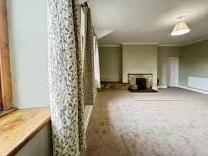 Photo 17- click for photo gallery